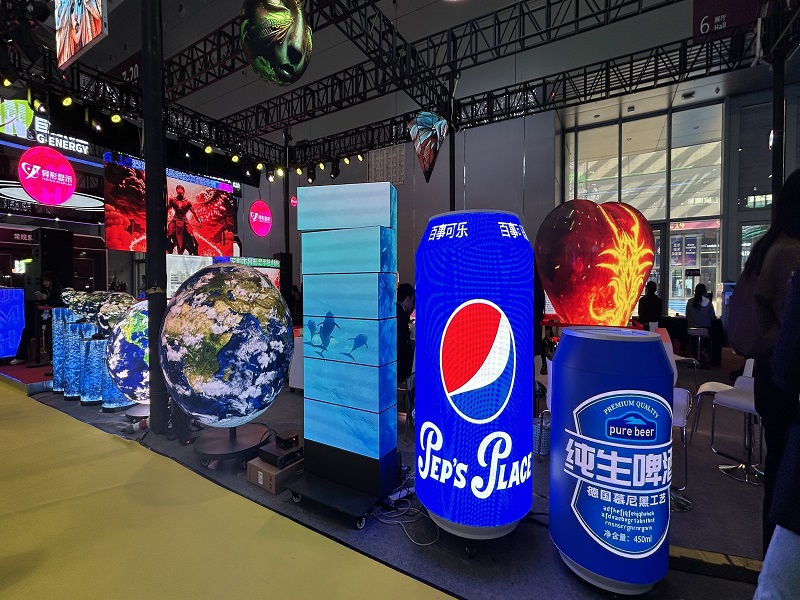 Mastering Can-Shaped LED Advertising in 4 Steps